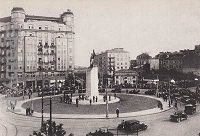 Pomnik Lotnika w Warszawie