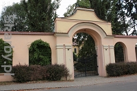 Pałac w Lewinie Brzeskim