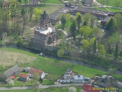 Pałac w Wojanowie-Bobrowie