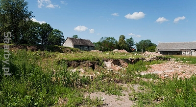 Autor 	ZeroJeden; Wikimedia Commons; Creative Commons Uznanie autorstwa – Na tych samych warunkach 3.0 Polska. 